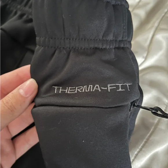 Men’s nike wide leg sweatpants - Picture 4 of 4